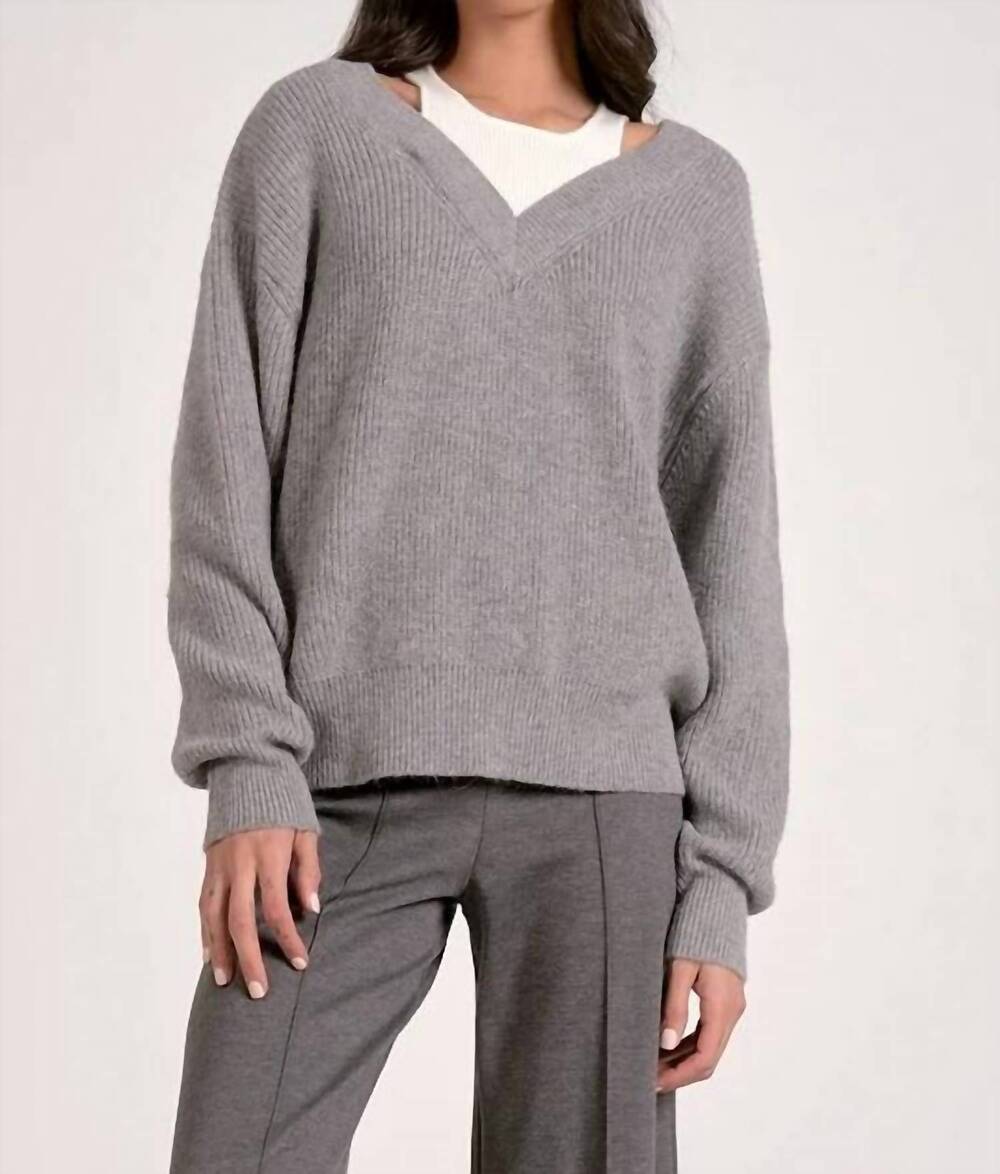 NEW ELAN ashtin deep v neck sweater in grey / white